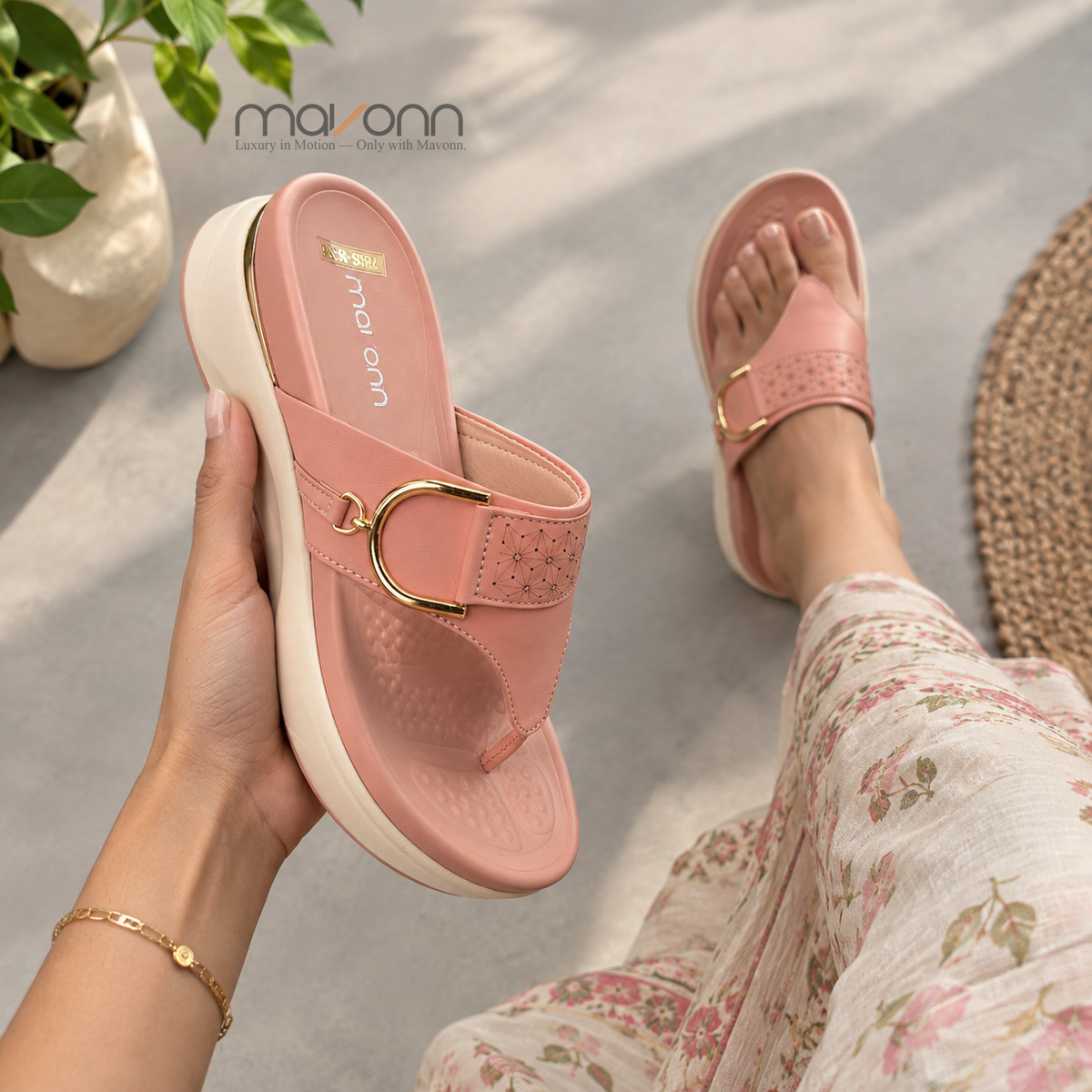 đĄ Mavonn Royal Buckle Wedge