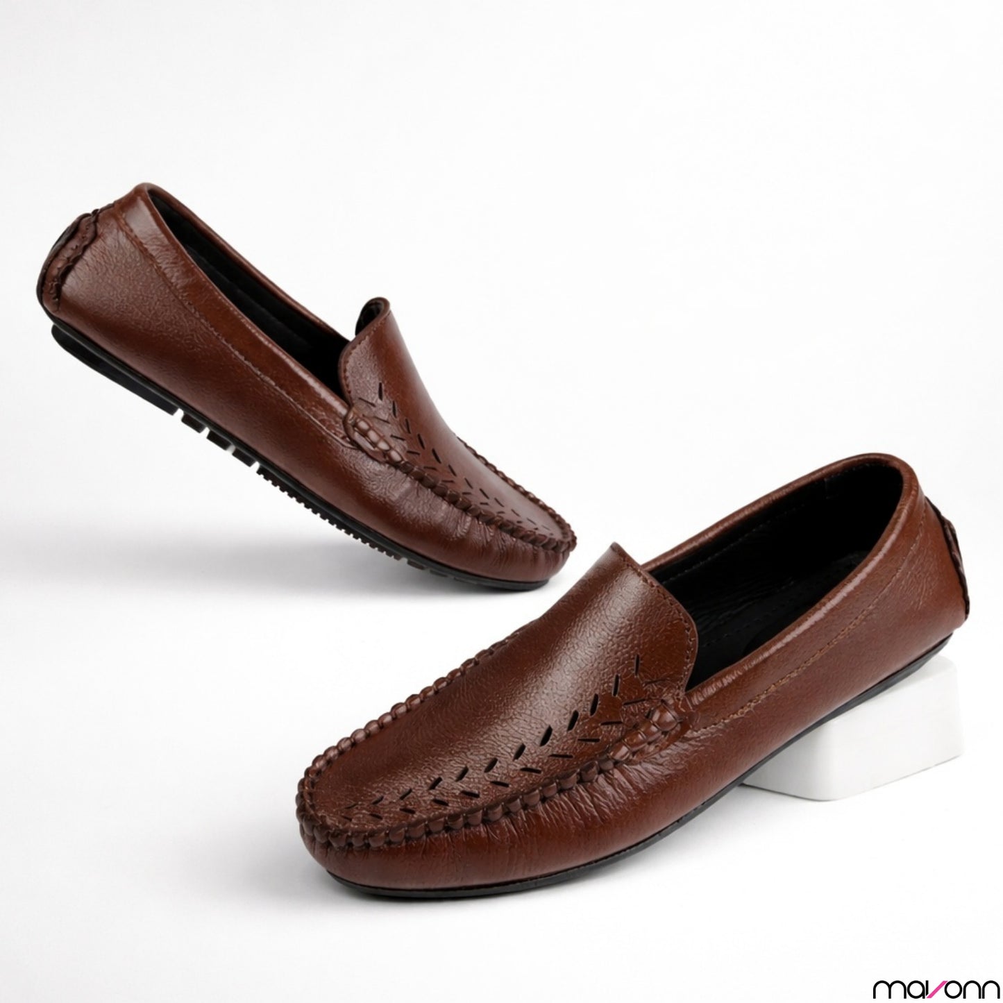 Mavonn RelaxFit Leather Loafer