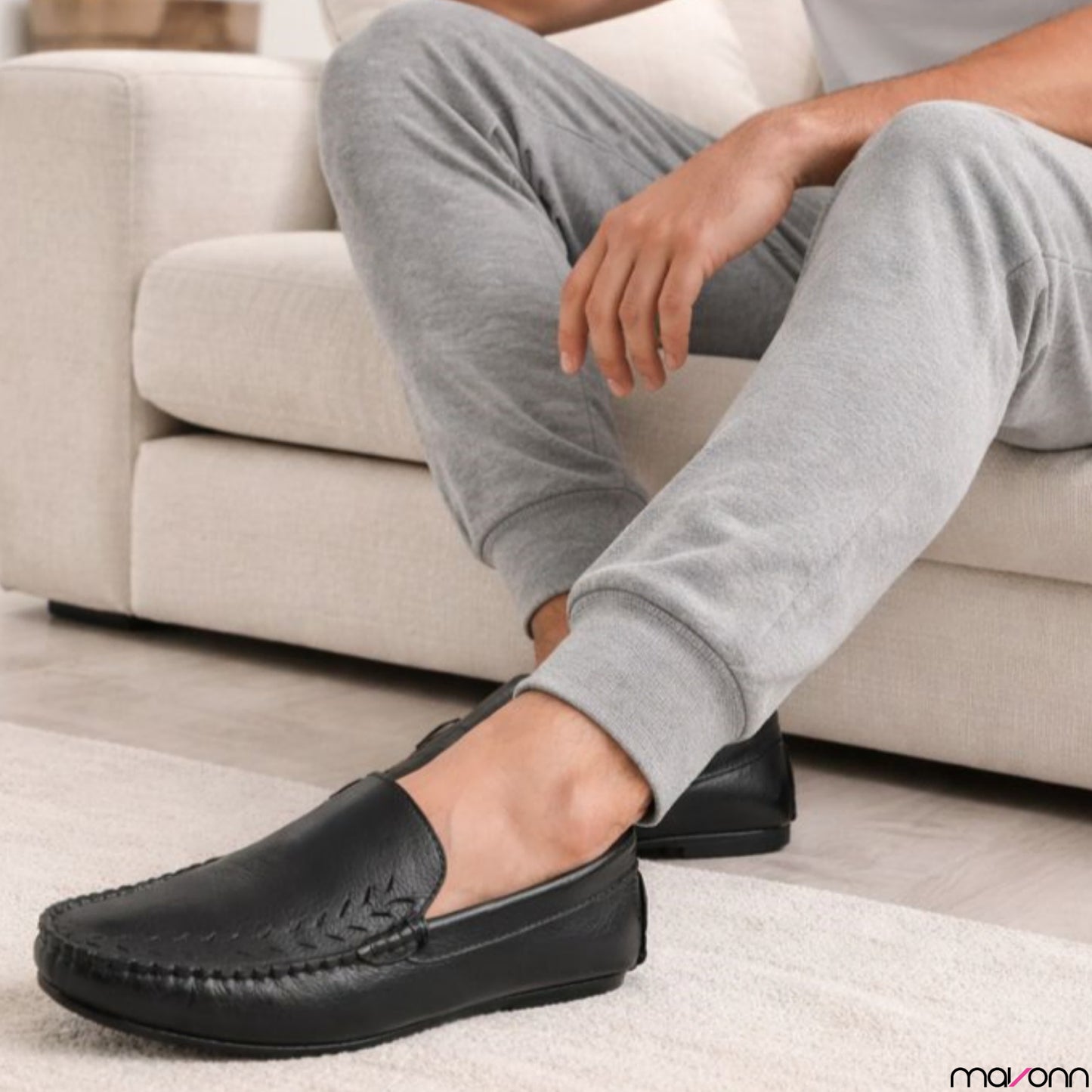 Mavonn RelaxFit Leather Loafer
