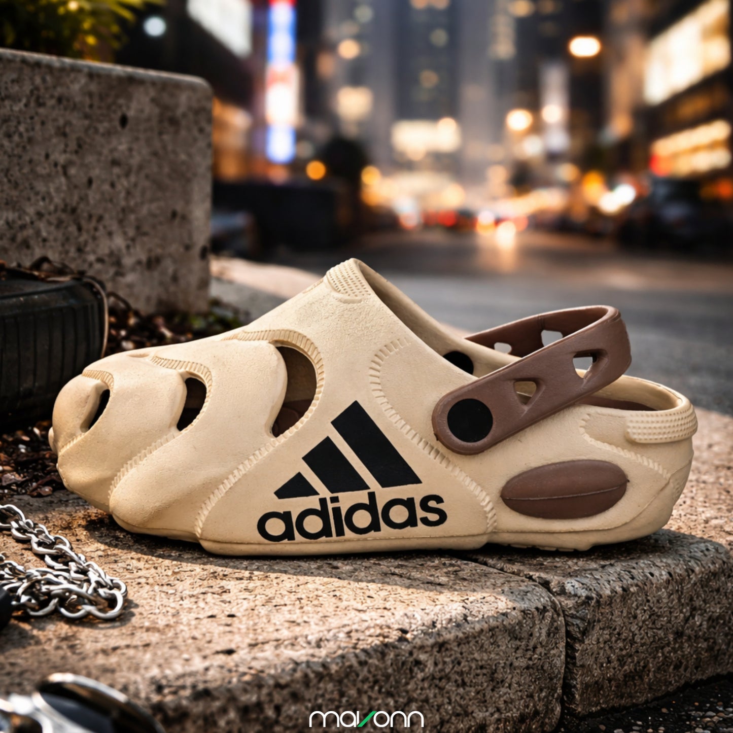 Mavonn Urban Void Clog 👟