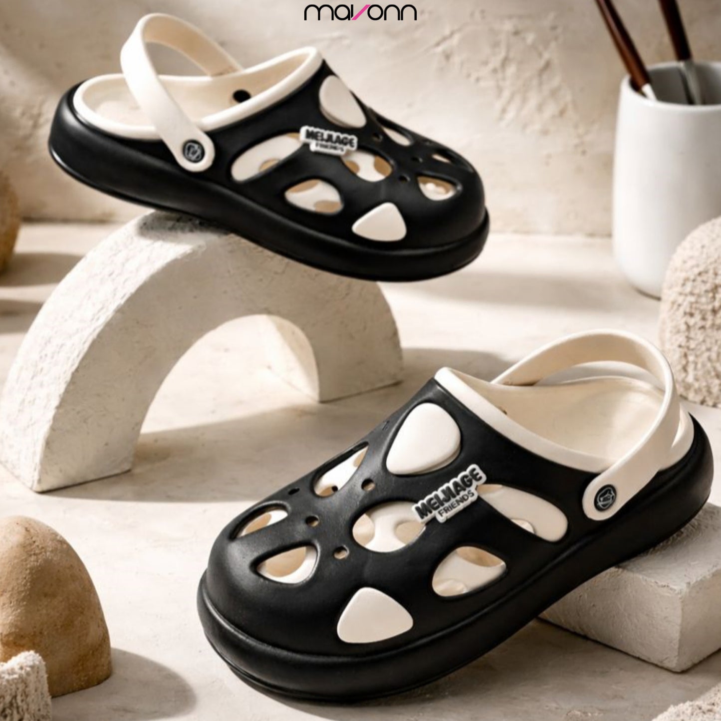 Mavonn Urban Void Clog 👟