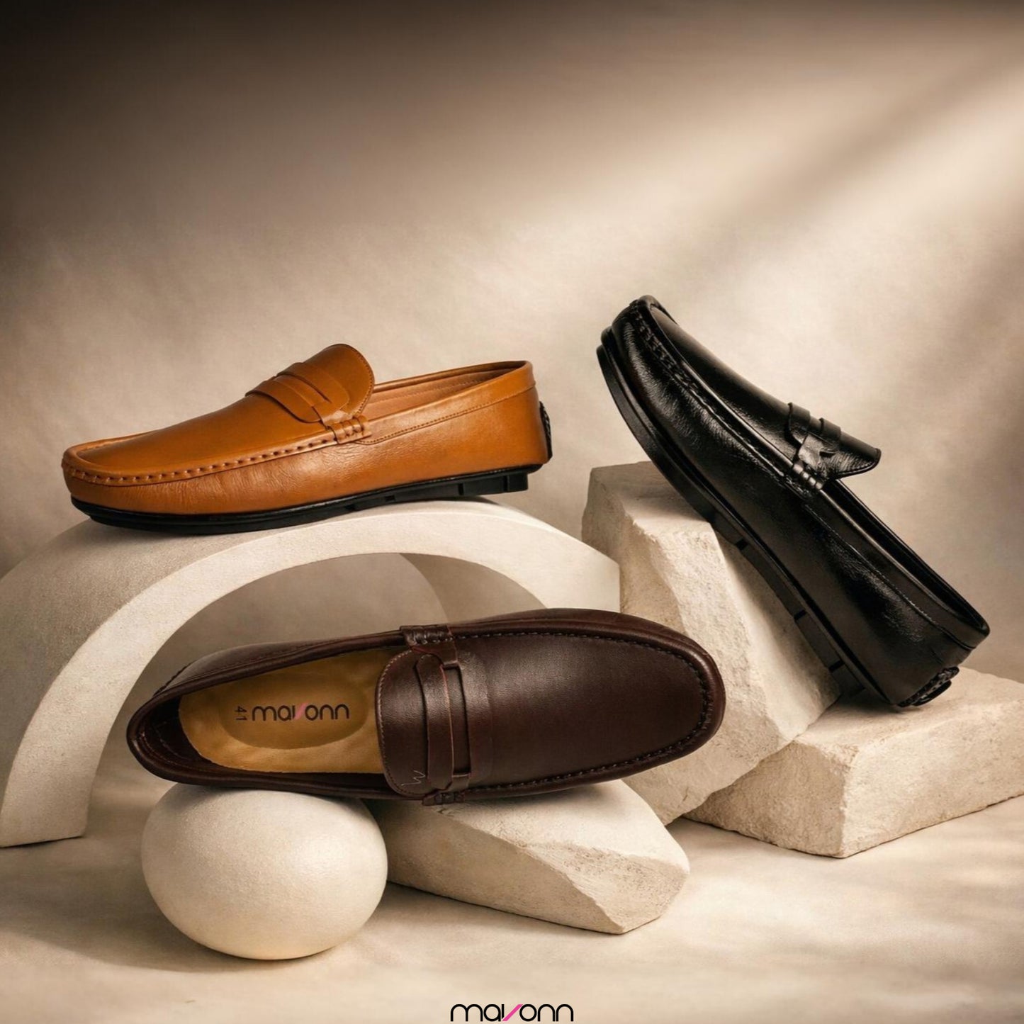Mavonn Classic Leather Loafer