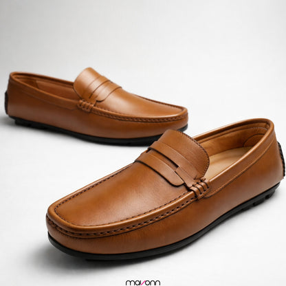 Mavonn Classic Leather Loafer