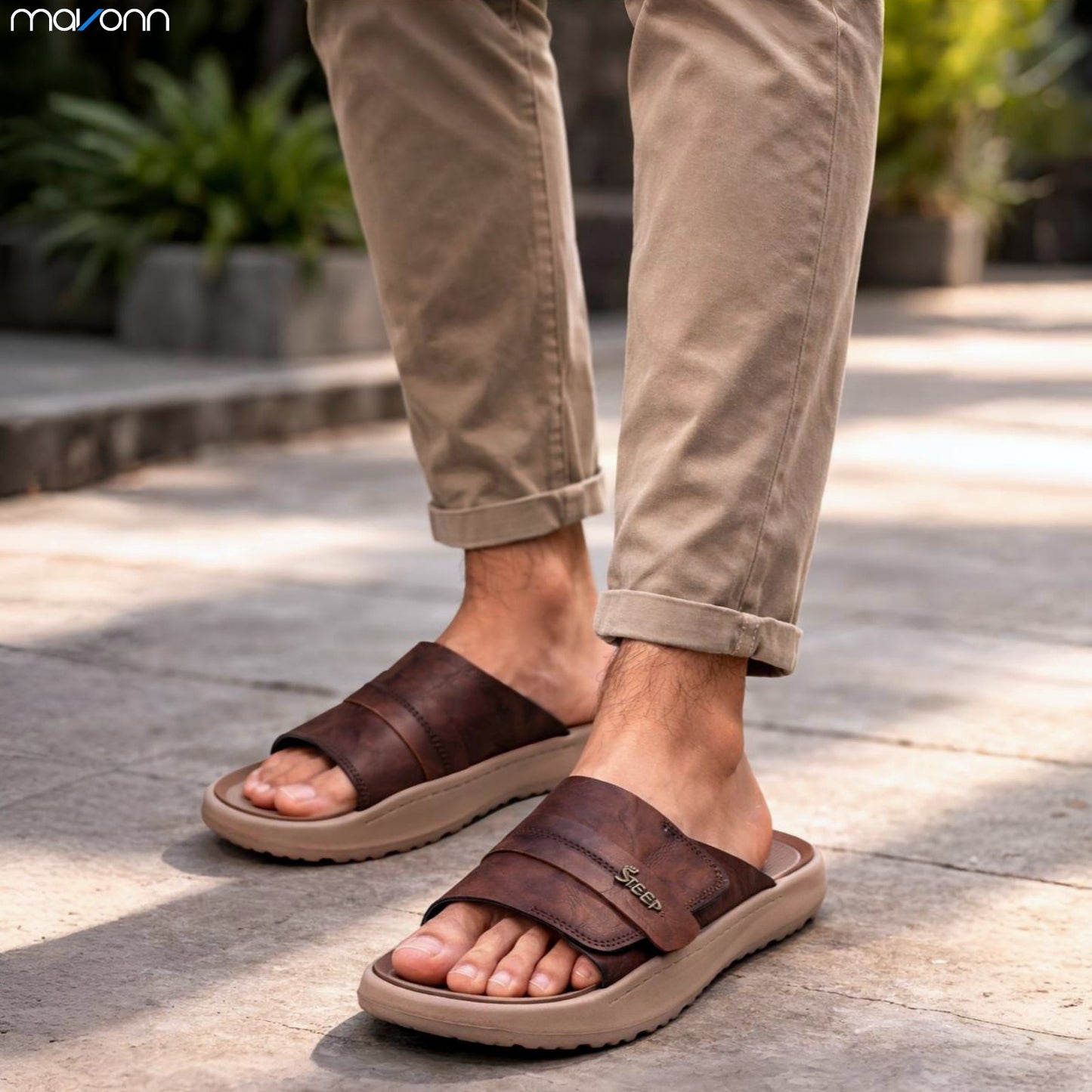 Mavonn Leather Flex Slip On 🚶