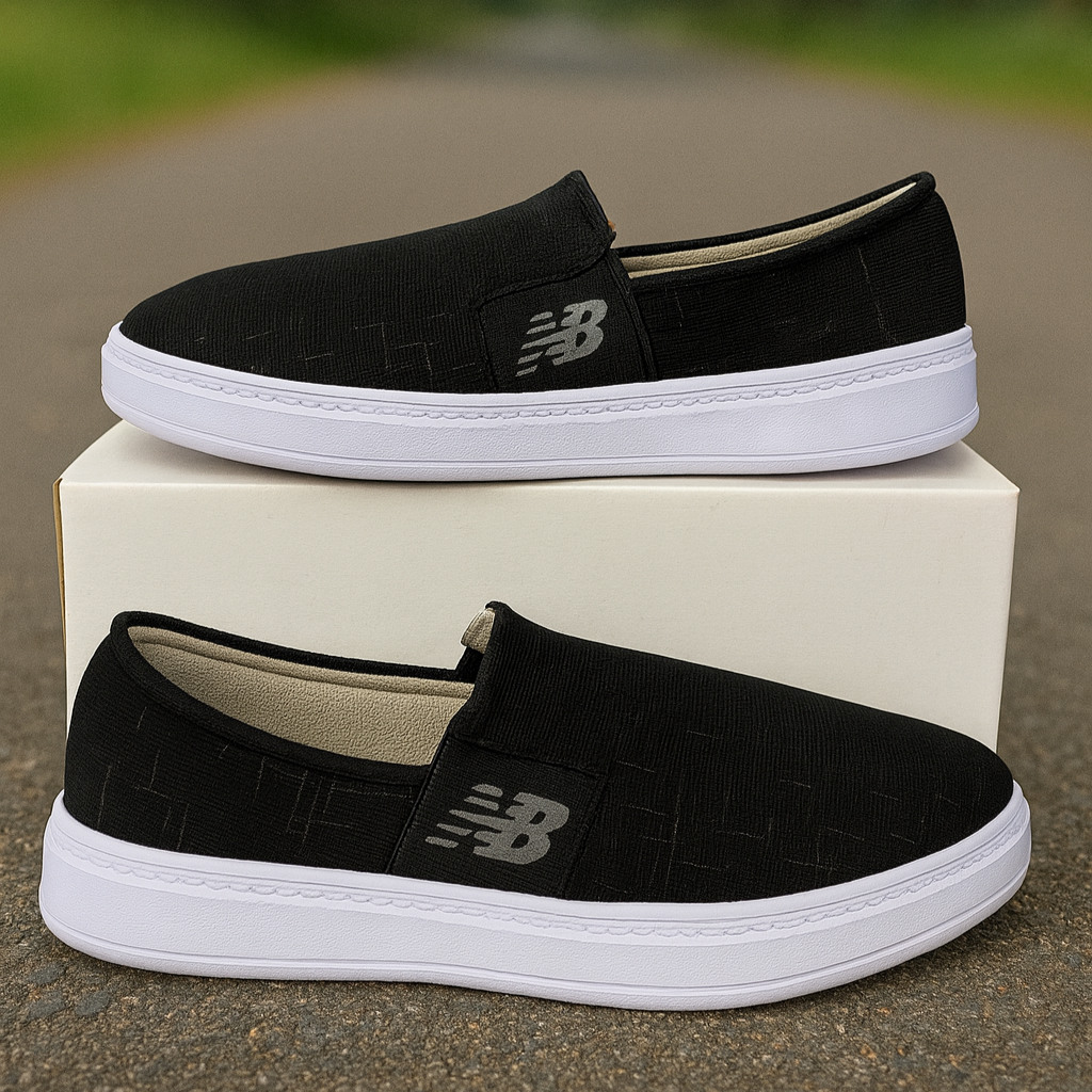 Mavonn Plain Fabric Slip-On