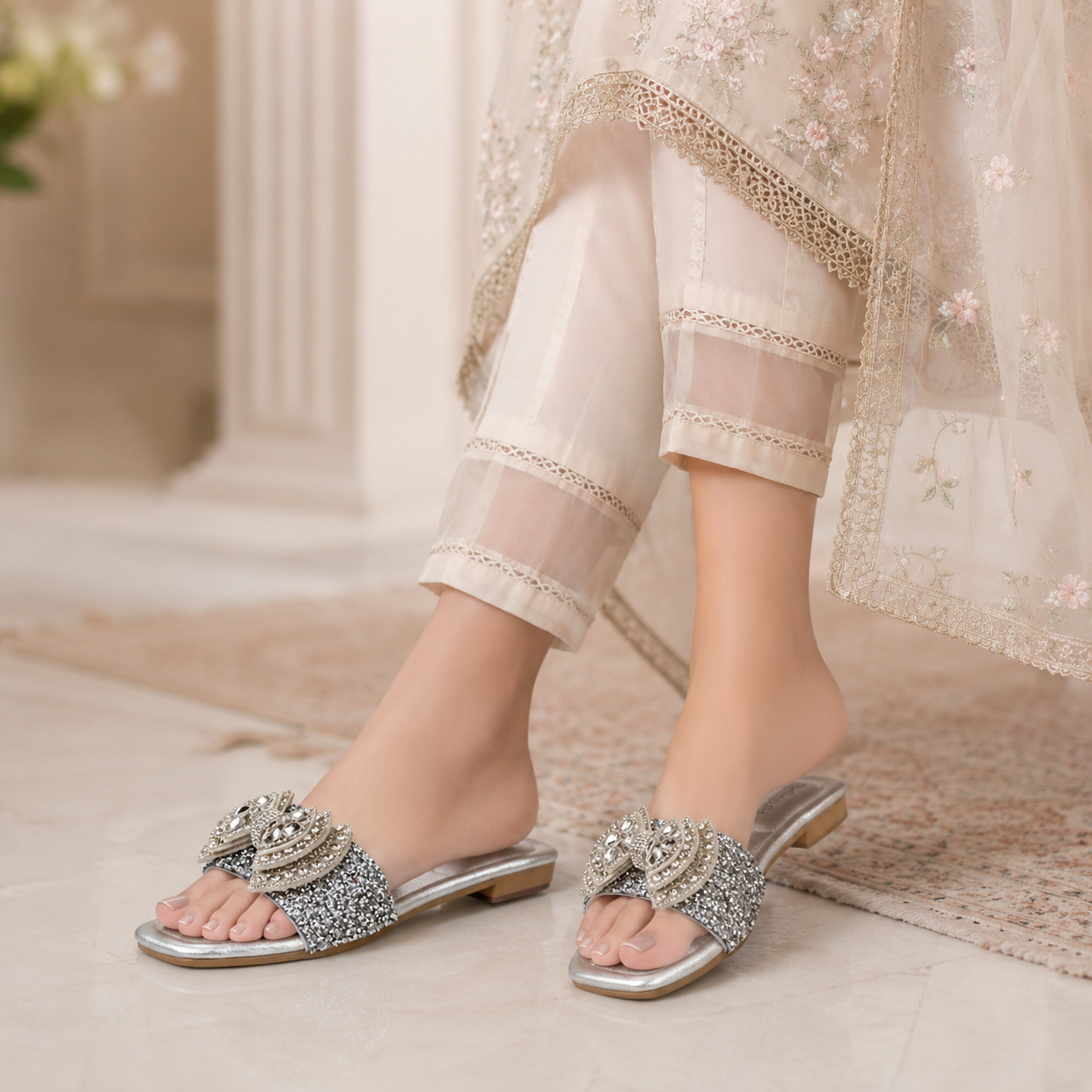 👡 Mavonn Crystal Rosé Slide