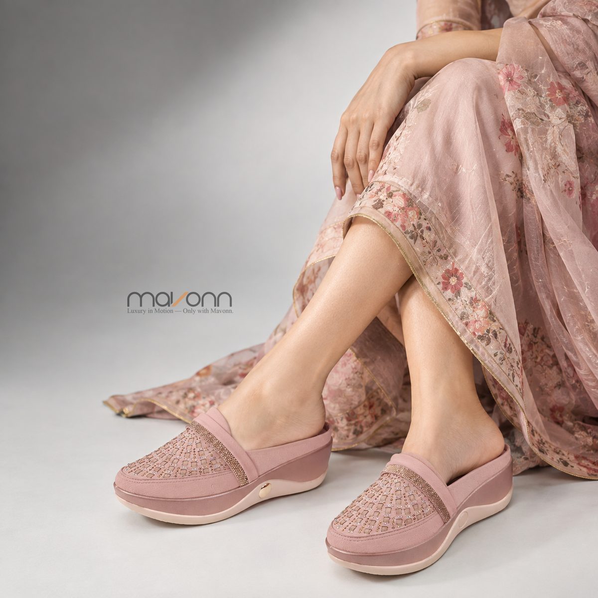 🌸 Mavonn RoseLift Comfort Wedge