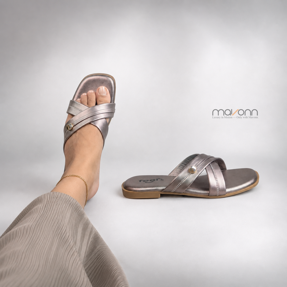 👡 Mavonn Cross Pearl Flats