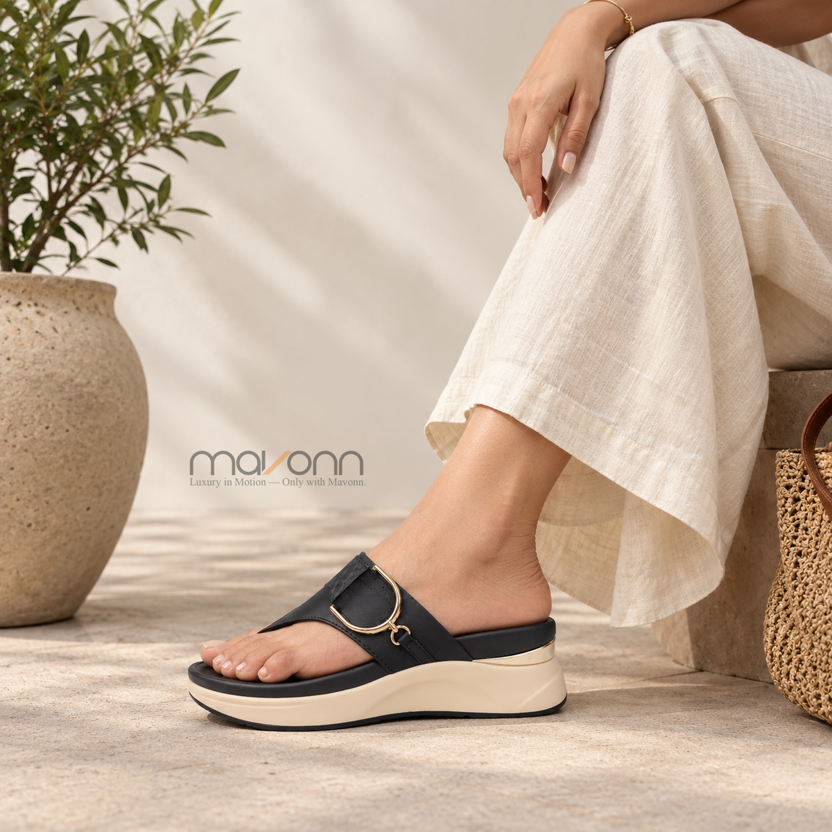👡 Mavonn Royal Buckle Wedge