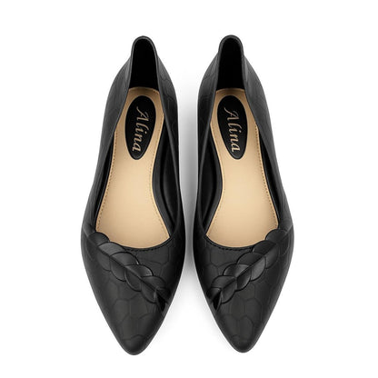 Women’s Textured Pointed Flats